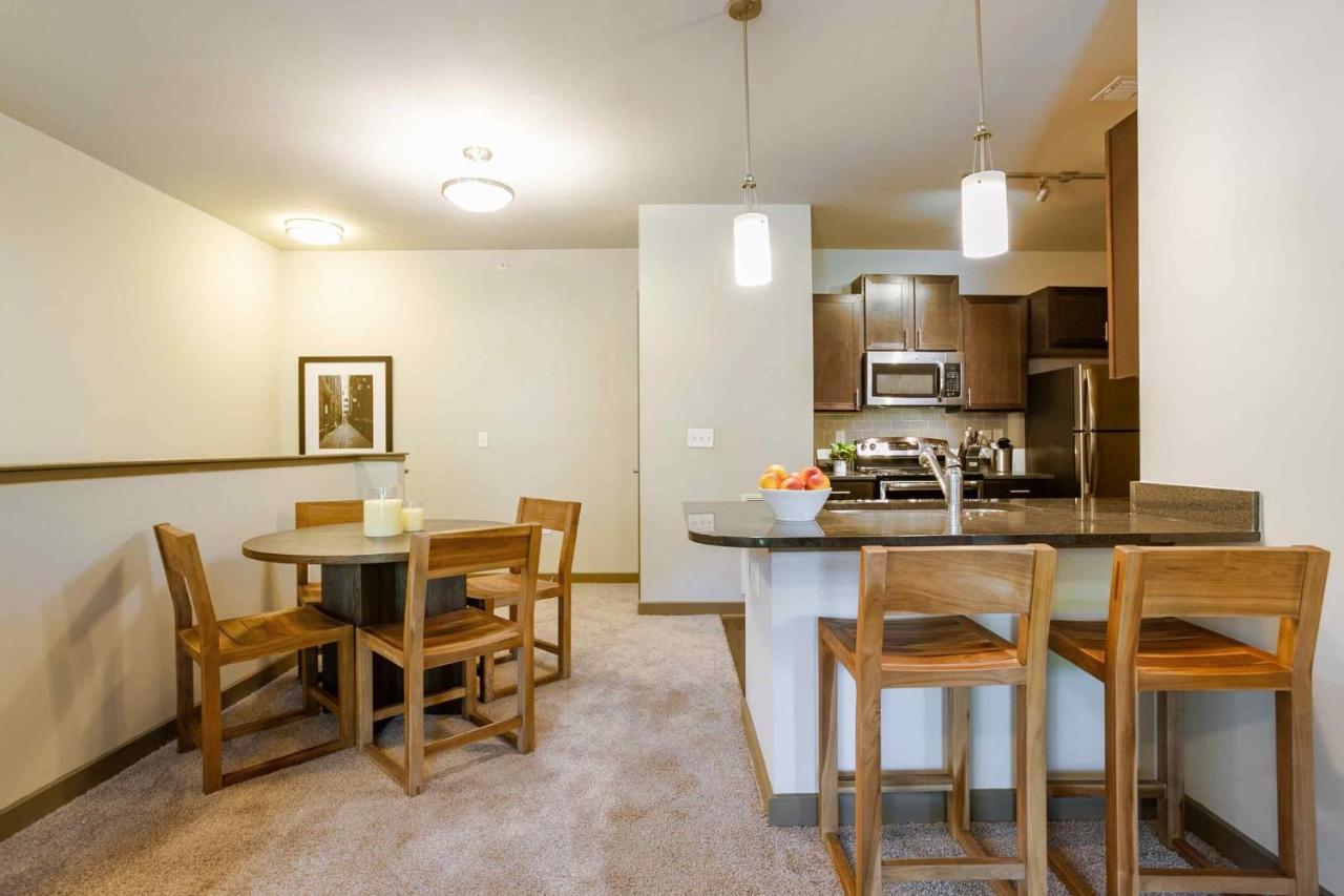 Stylish And Modern Apartments At Park 9 In Woodstock, Georgia Ngoại thất bức ảnh